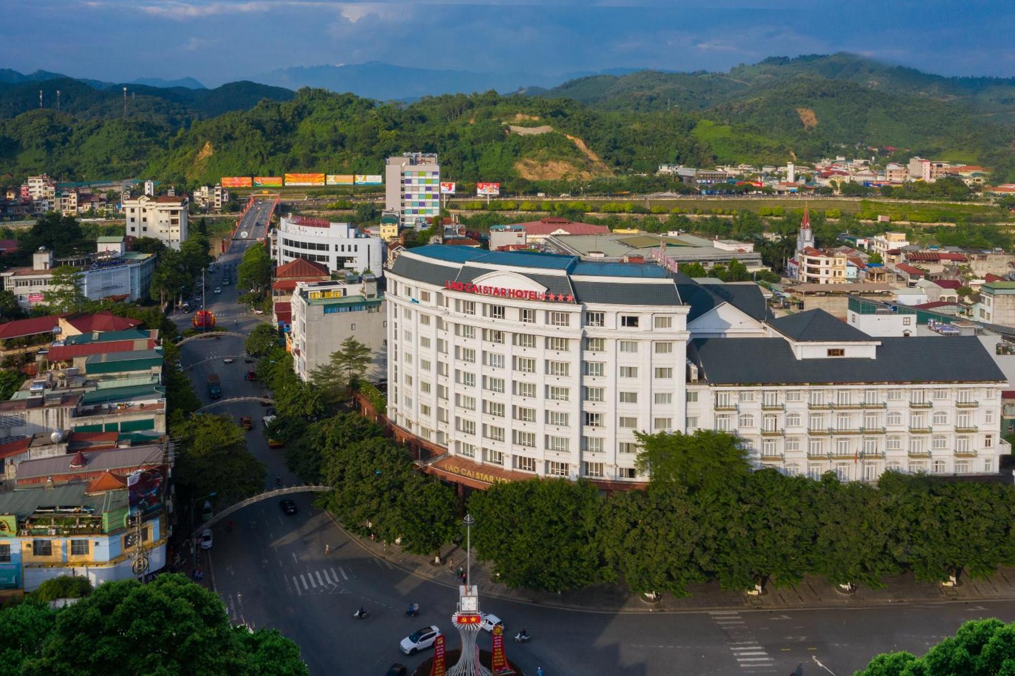 Lao Cai Star Hotel Esterno foto