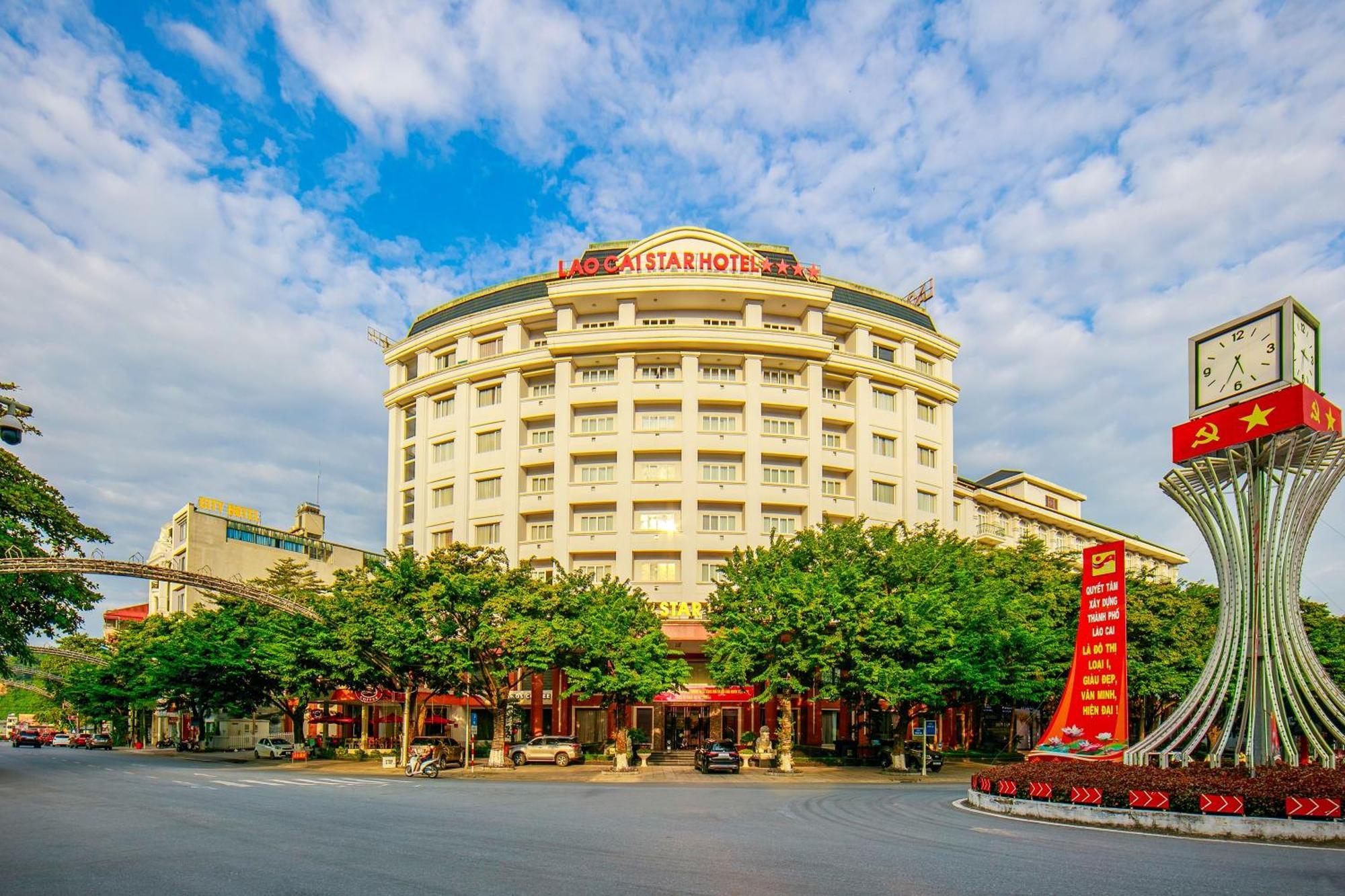 Lao Cai Star Hotel Esterno foto
